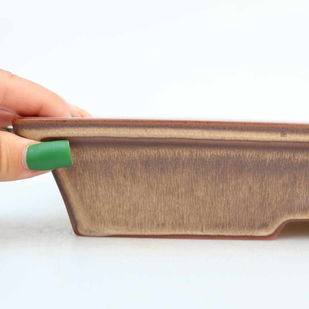 Ceramic Bowl  26 x 20 x 5 cm, brown