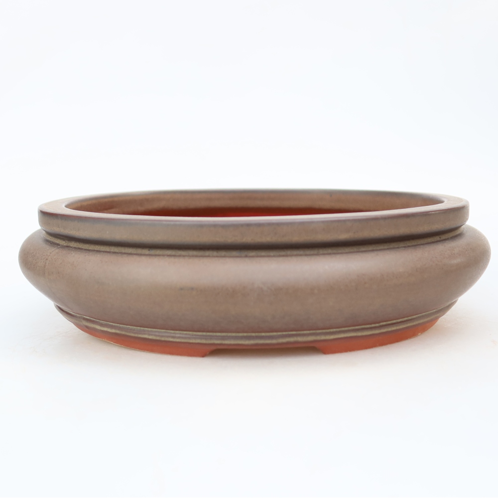 Ceramic Bowl  23 x 23 x 7 cm, brown