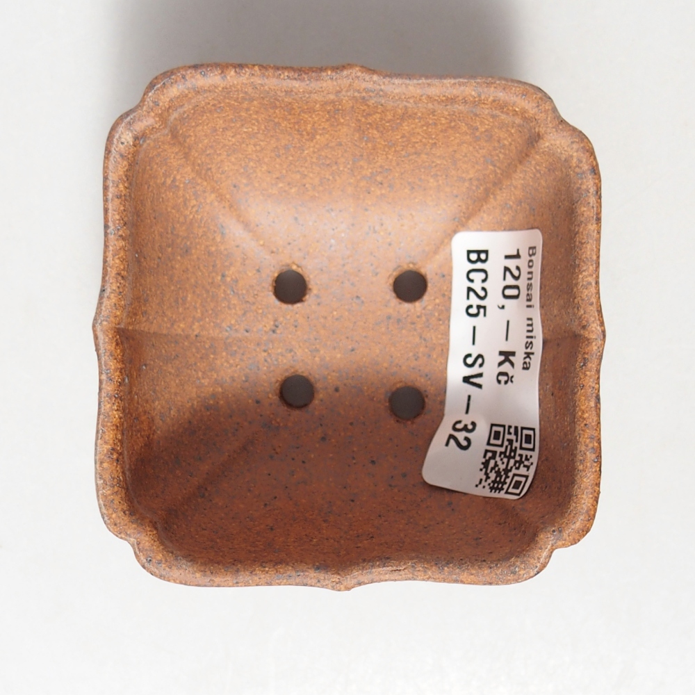 Bowl 8 x 8 x 4,5 cm brown
