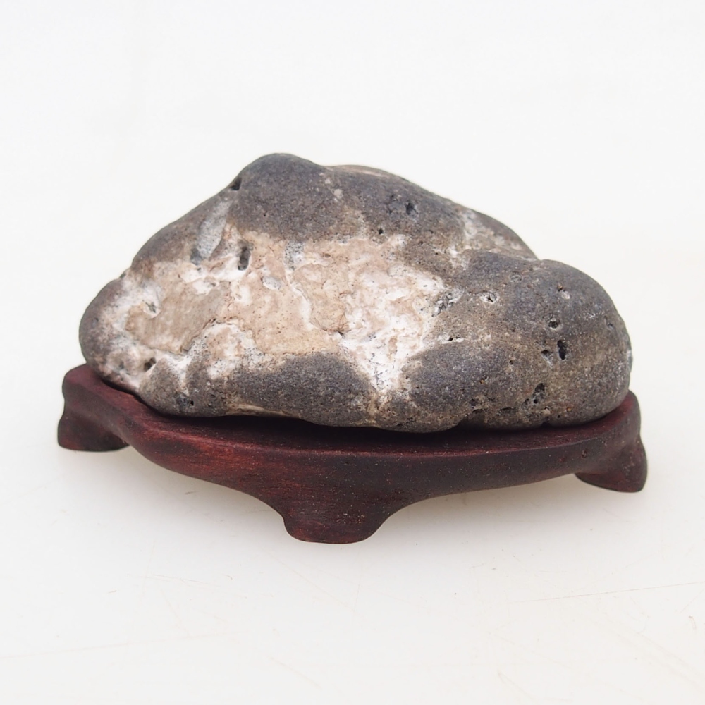 Suiseki - Stone with DAI (wooden pad)