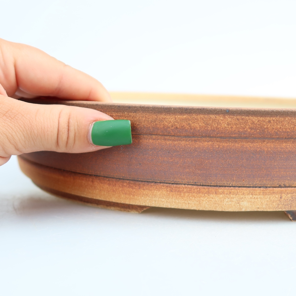 Ceramic Bowl  29.5 x 29.5 x 5.5 cm, brown