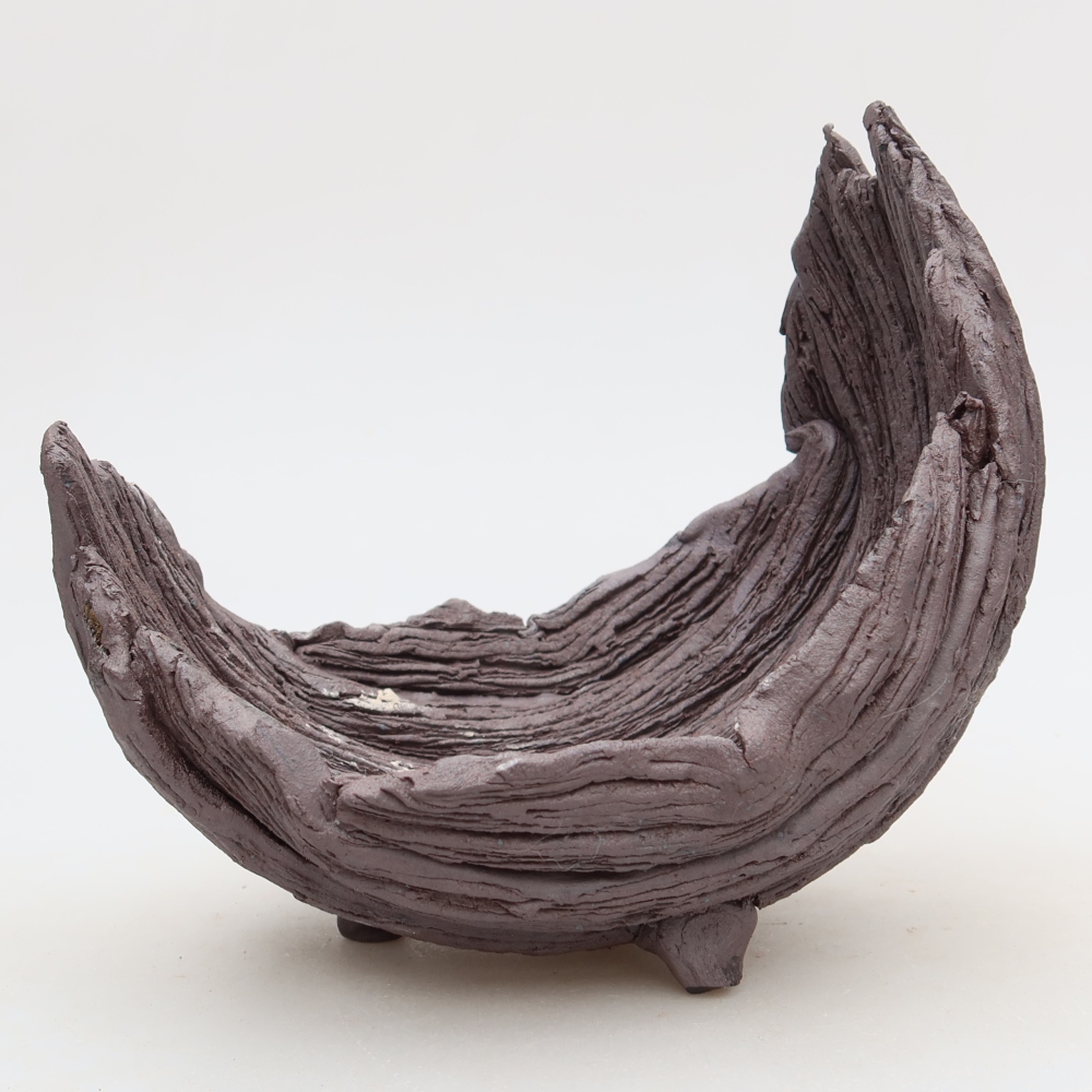 Ceramic Shell  15 x 11 x 15 cm, brown