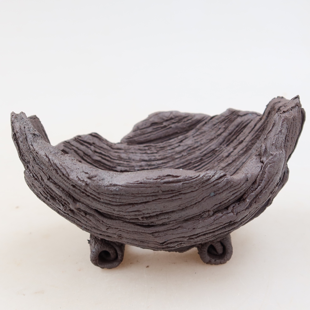 Ceramic Shell  11 x 9 x 6.5 cm, brown