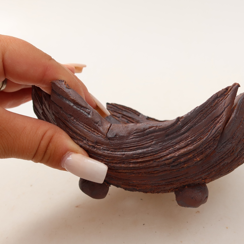 Ceramic Shell  15 x 11 x 7.5 cm, brown