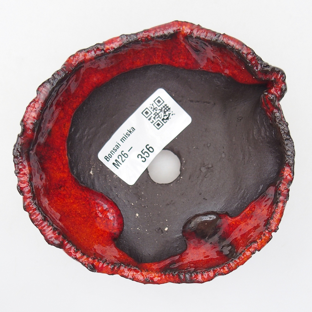 Ceramic shell 10 x 9,5 x 5 cm , colour red