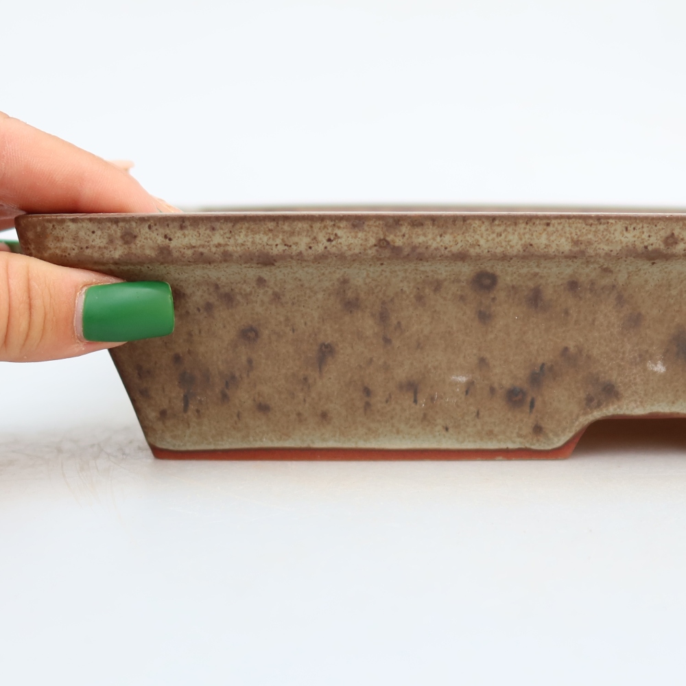 Ceramic Bowl  26 x 20 x 5 cm, brown