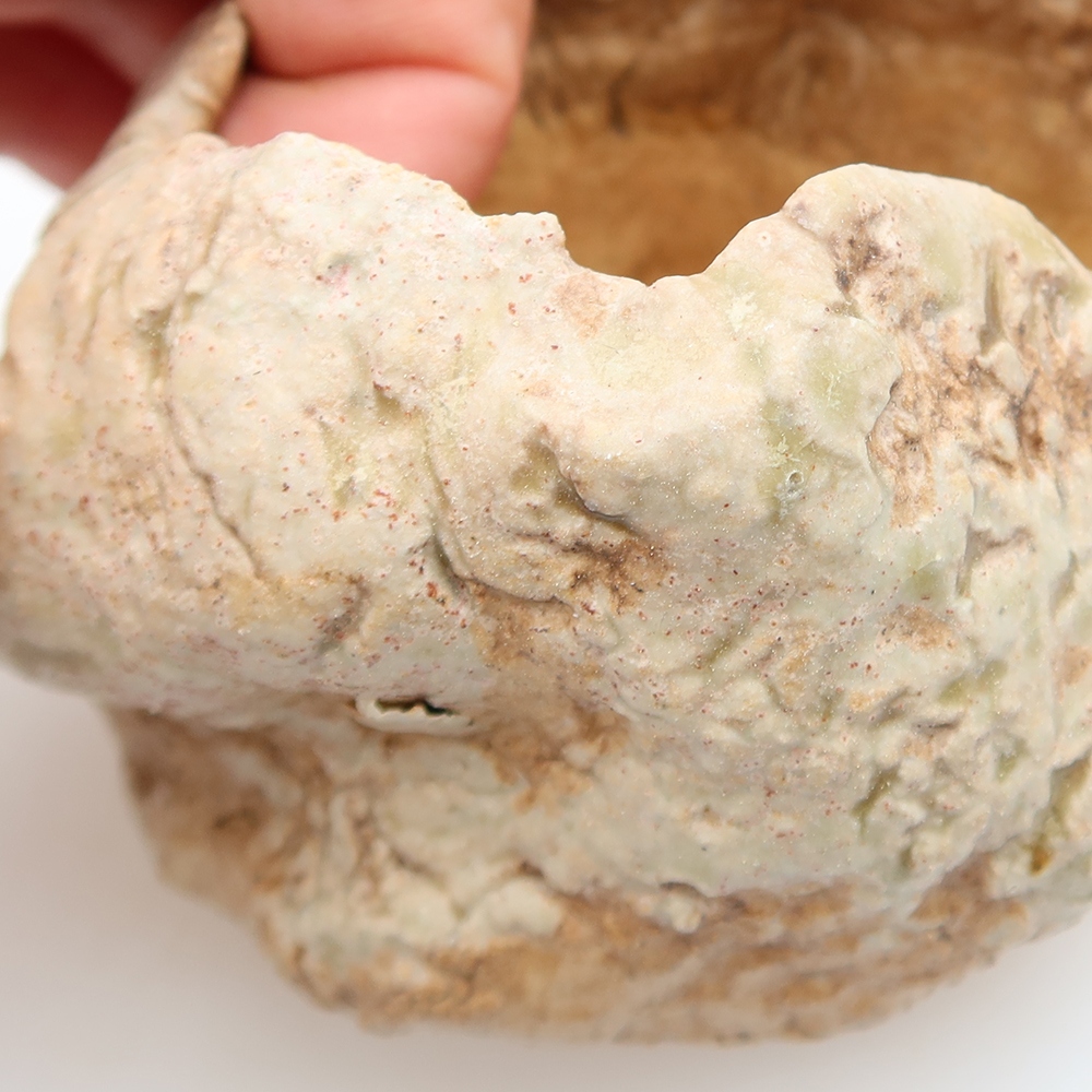 Ceramic Eggshell, 5.5 x 5 x 5.5 cm, beige-brown