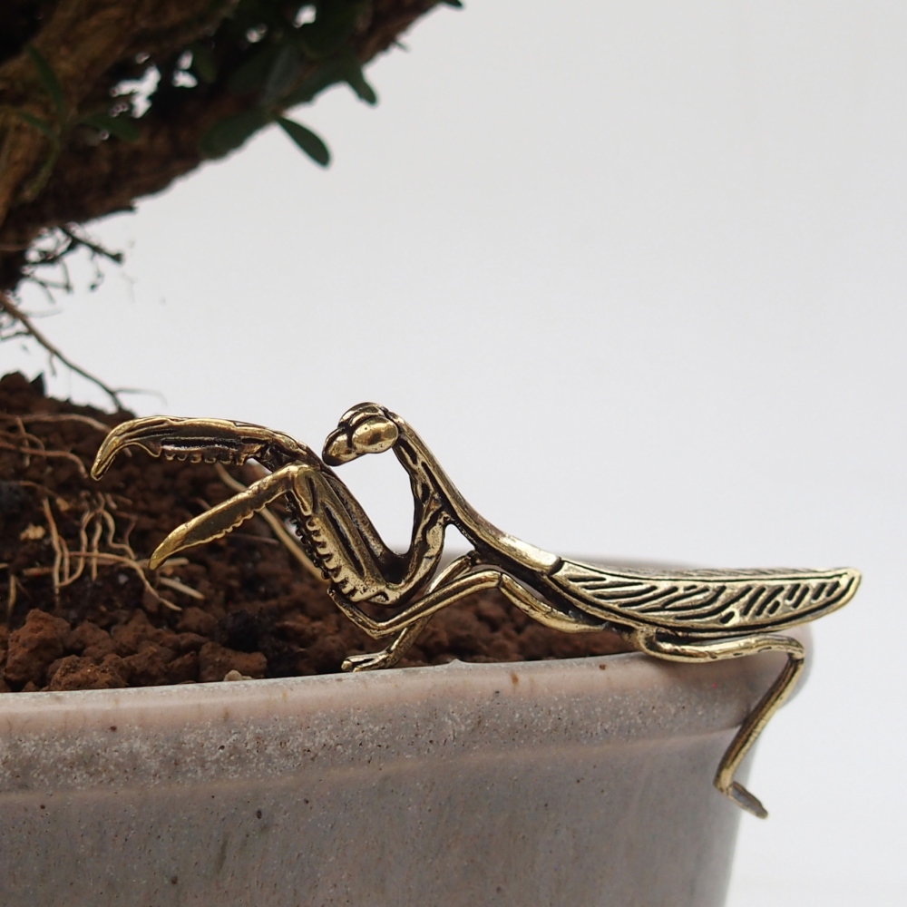 Metal figurine - mantis