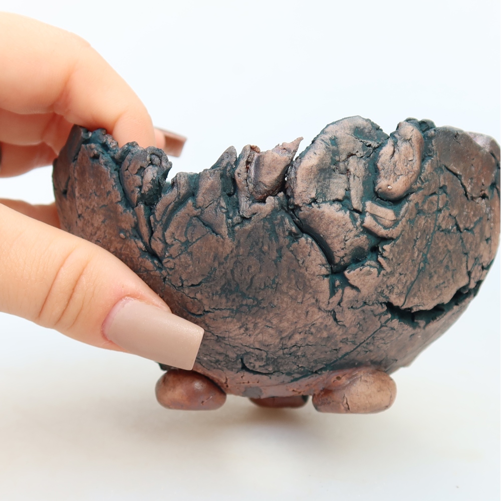 Ceramic Shell  10.5 x 11 x 7 cm, green