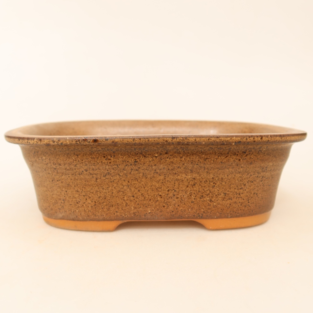 Ceramic Bowl  18 x 13 x 5.5 cm, brown