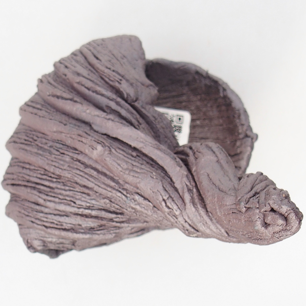 Ceramic Shell 10 x 8,5 x 12,5 cm , metallic colour