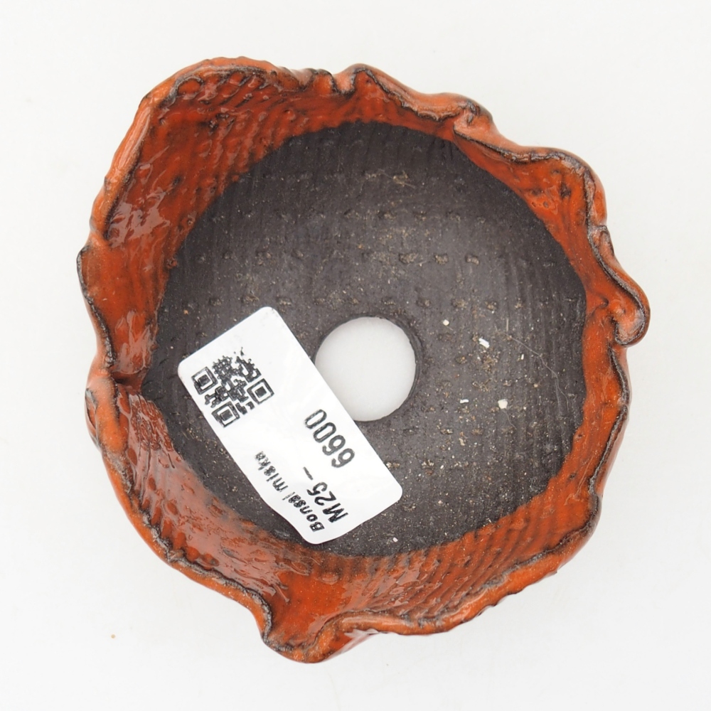 Ceramic Shell 8,5 x 8,5 x 5 cm , colour orange