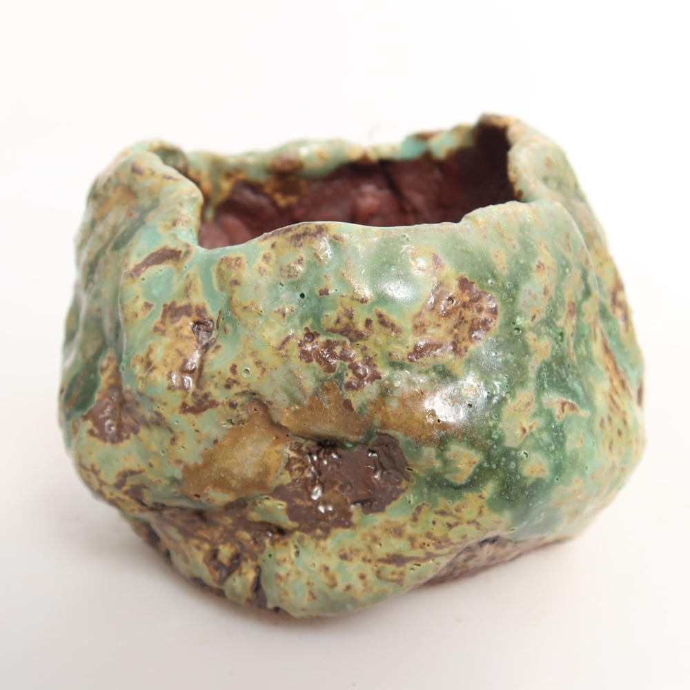 Ceramic Shell, 7.5 x 6.5 x 6.5 cm, green