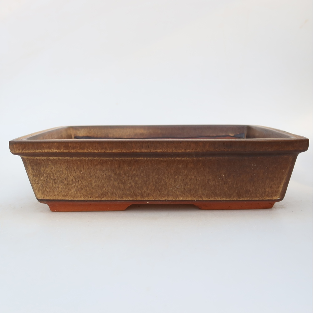 Ceramic Bowl  25.5 x 19 x 6.5 cm, brown