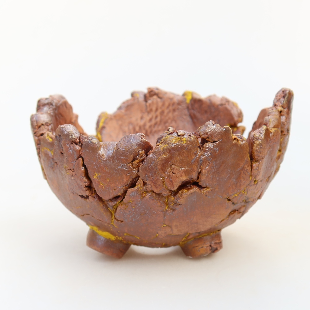 Ceramic Shell  11 x 10 x 7 cm, yellow