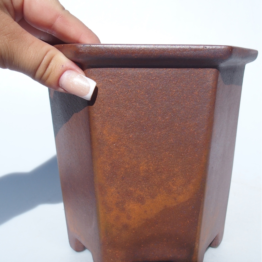 Bowl 15,5 x 14 x 14,5 cm brown