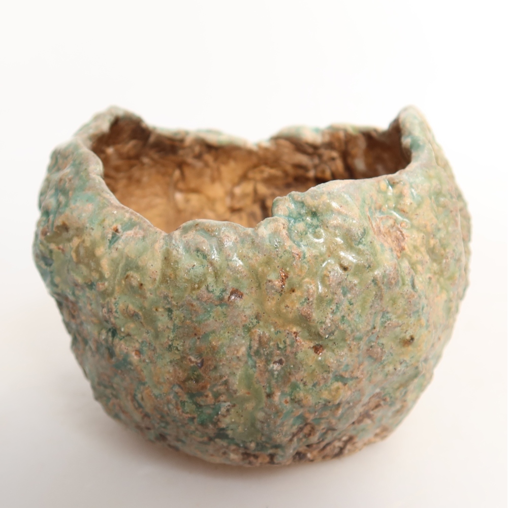Ceramic Shell, 7.5 x 7 x 6.5 cm, green