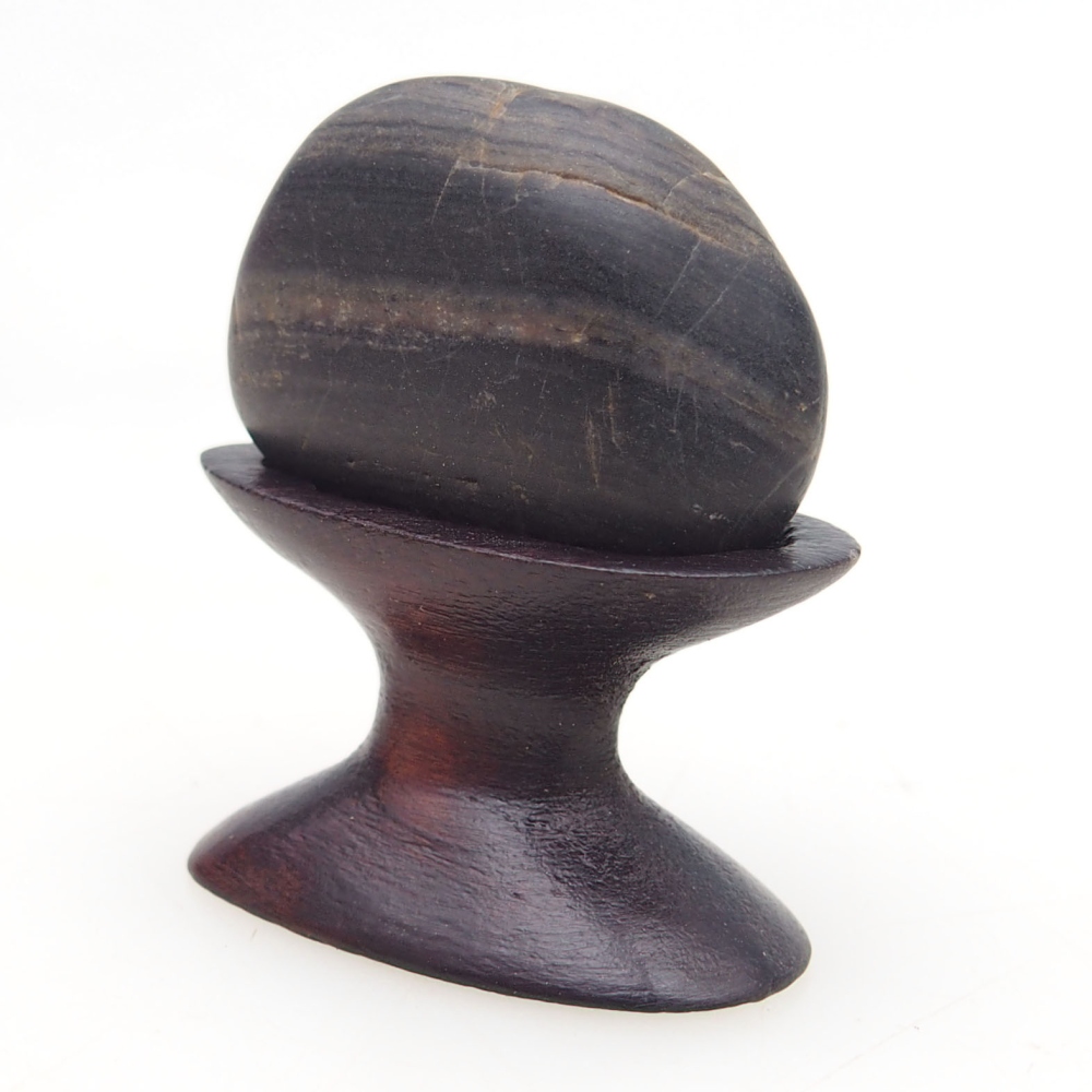 Suiseki - Stone with DAI (wooden pad)