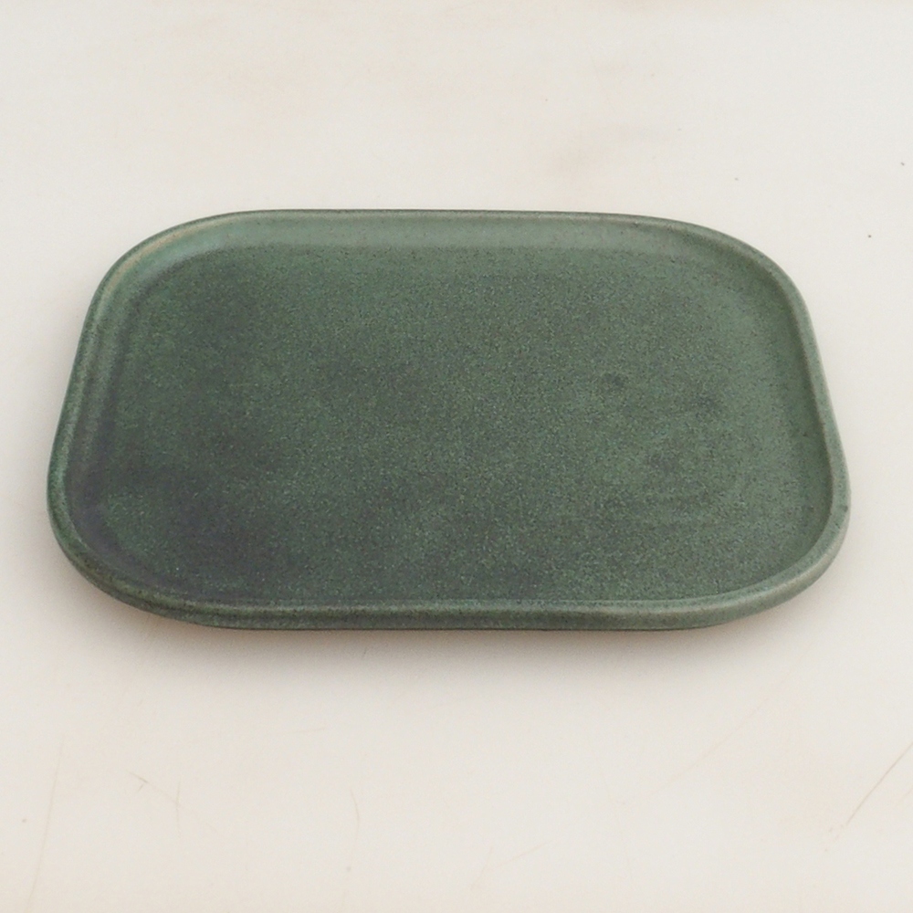 Ceramic bowl H36 - 17.5 x 15 x 1 cm green