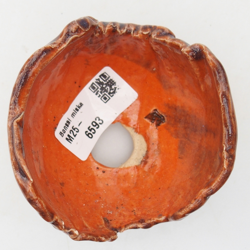 Ceramic shell 8 x 8 x 6 cm , colour orange