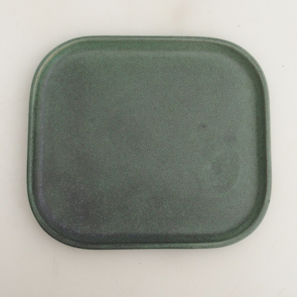 Ceramic bowl H36 - 17.5 x 15 x 1 cm green
