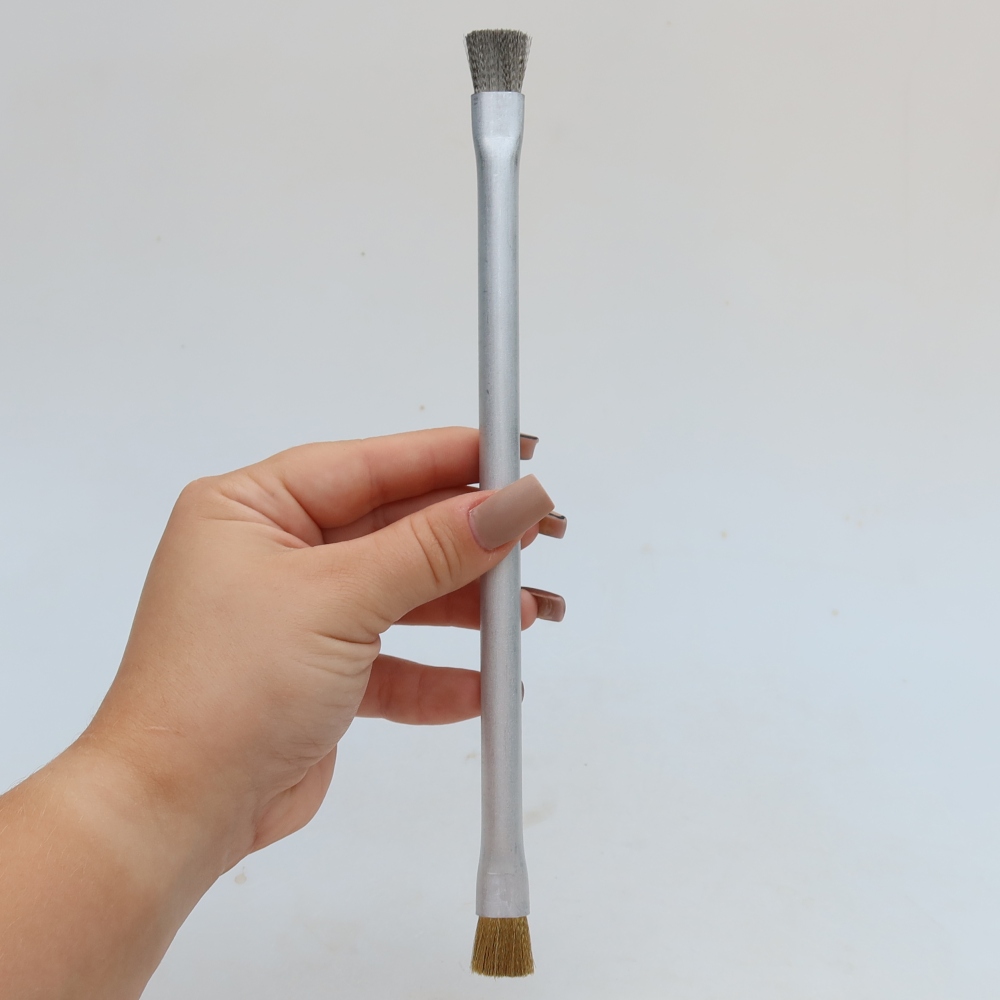 Bonsai Tools - JIN Metal Brush V-7