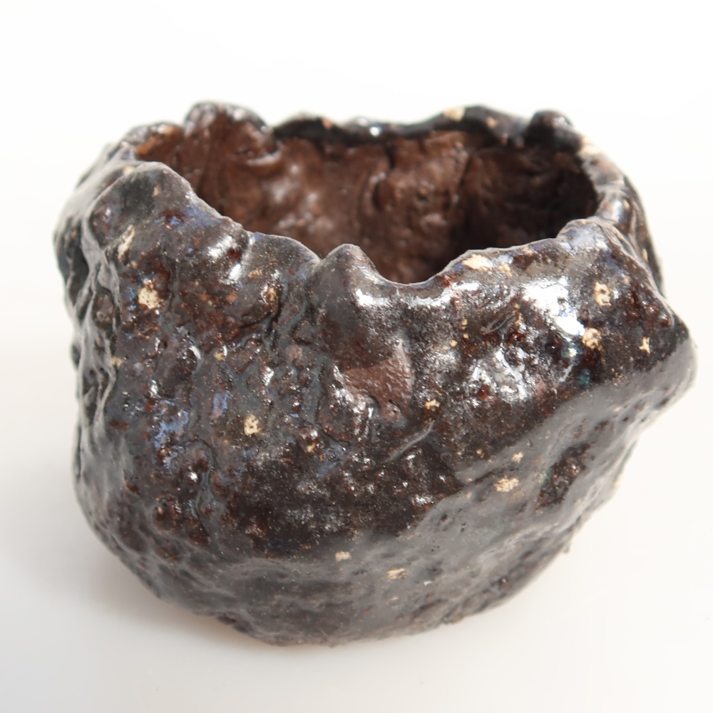 Ceramic Shell, 6.5 x 6.5 x 5.5 cm, brown