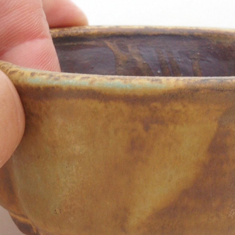 Ceramic bonsai bowl 7,5 x 7 x 3,5 cm, color green