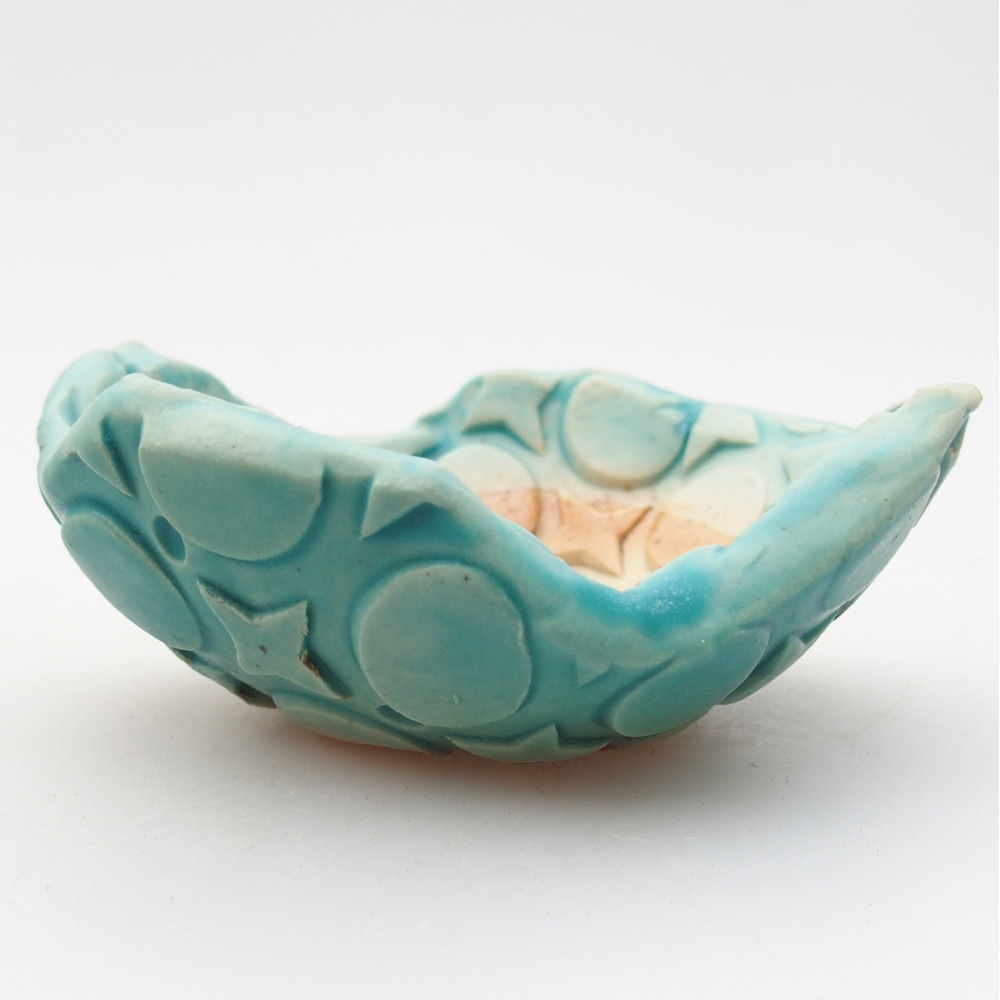 Ceramic Shell 8,5 x 9 x 4 cm , colour blue