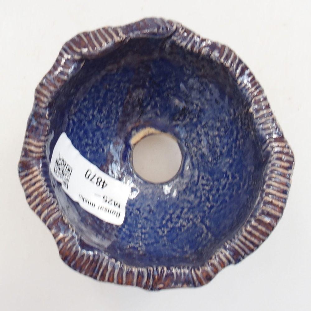 Ceramic shell 8 x 7 x 5,5 cm, color blue
