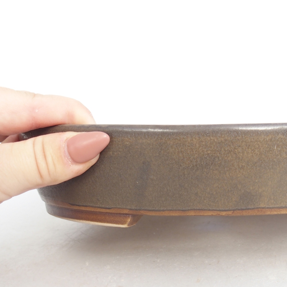 Ceramic bonsai bowl 22,5 x 20 x 4,5 cm, brown