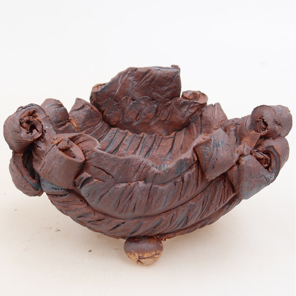 Ceramic Shell  11 x 8 x 6.5 cm, brown