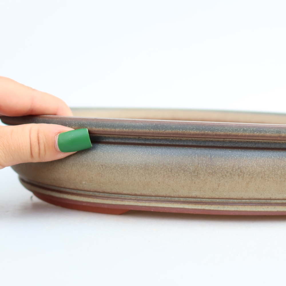 Ceramic Bowl  31 x 23.5 x 5.5 cm, brown