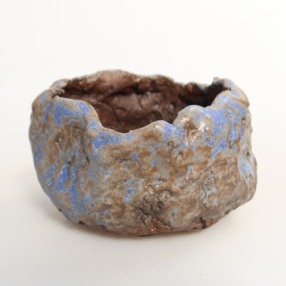 Ceramic Shell, 7 x 7 x 5 cm, blue-brown