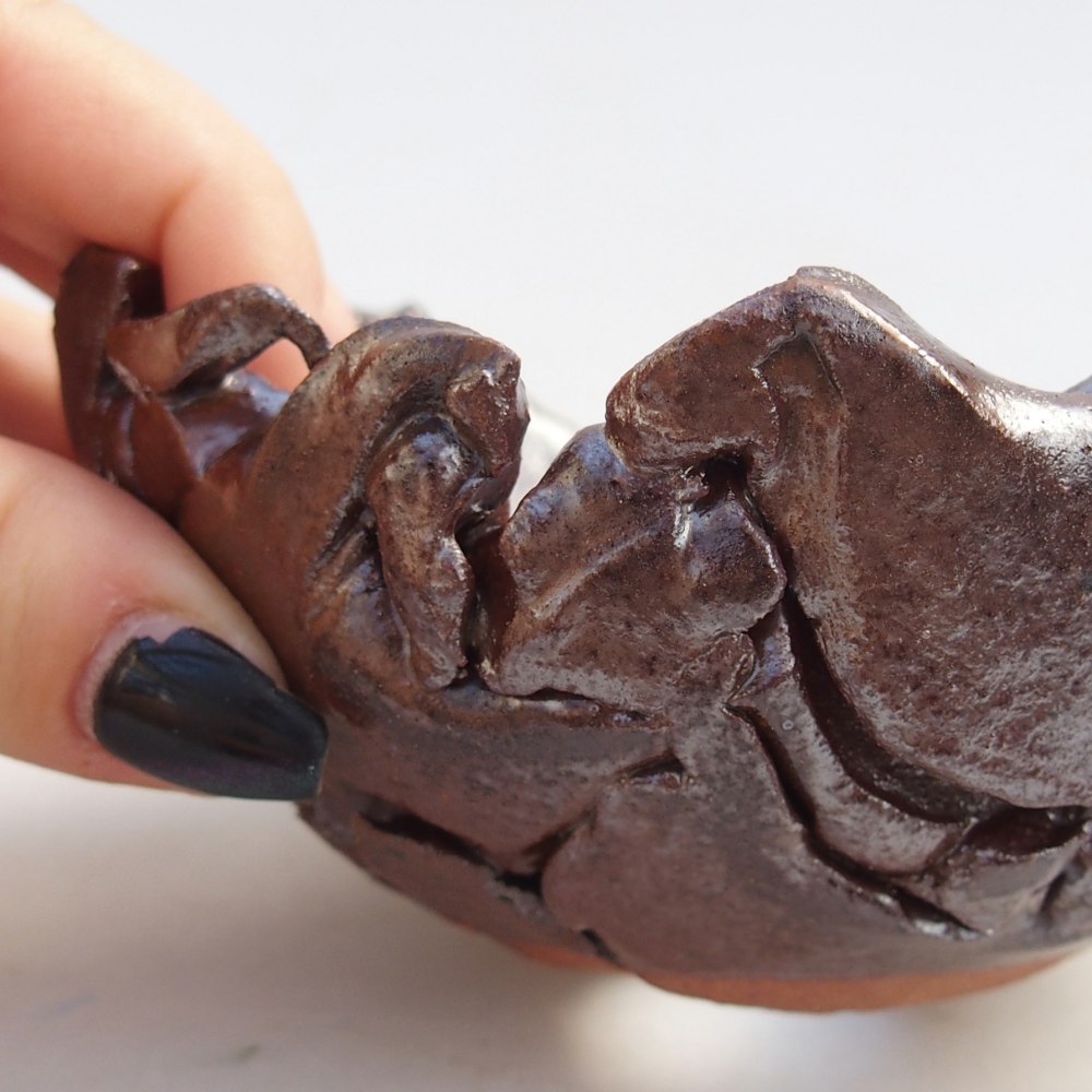 Ceramic Shell 10 x 10,5 x 5,5 cm , colour brown