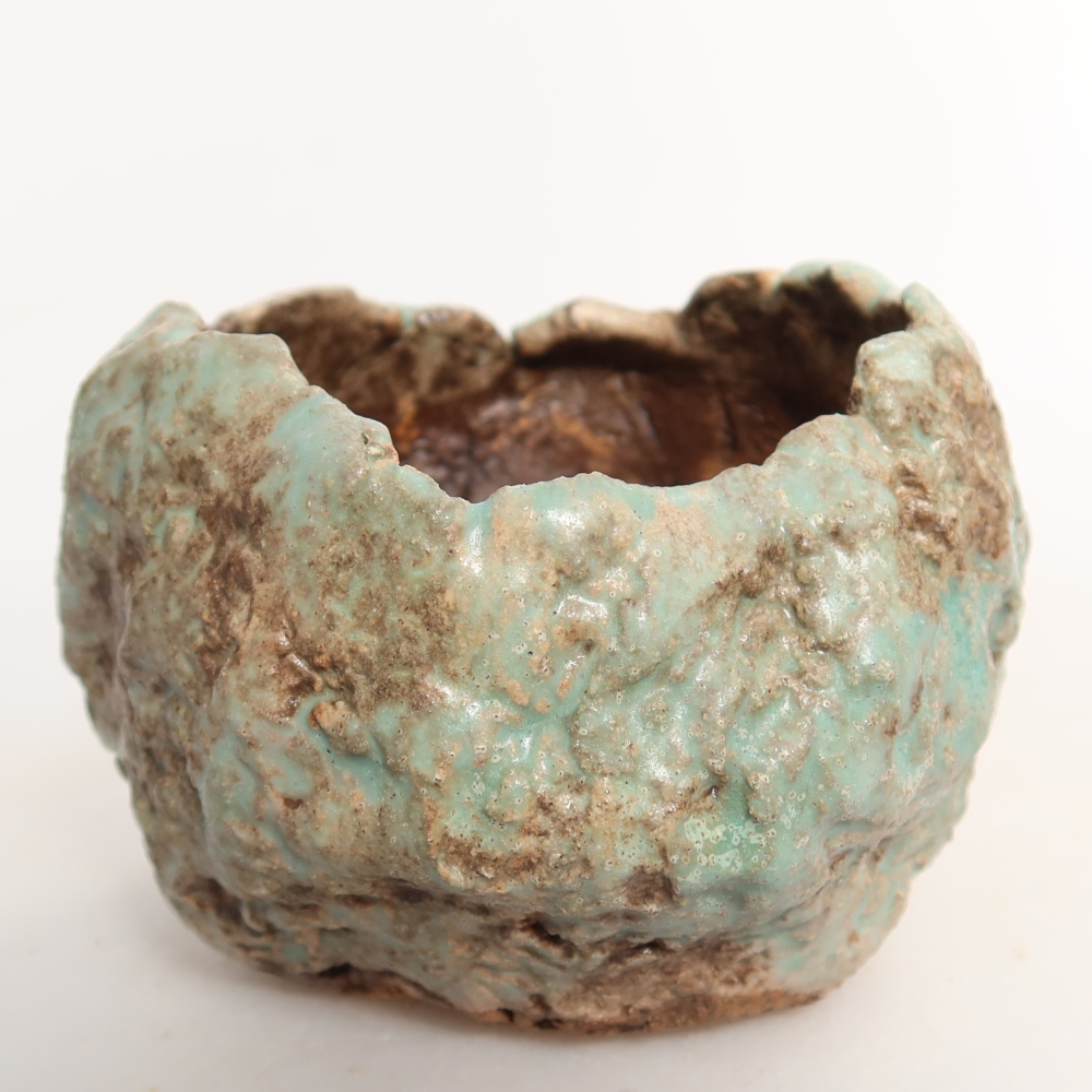 Ceramic Shell, 7 x 7 x 6 cm, green
