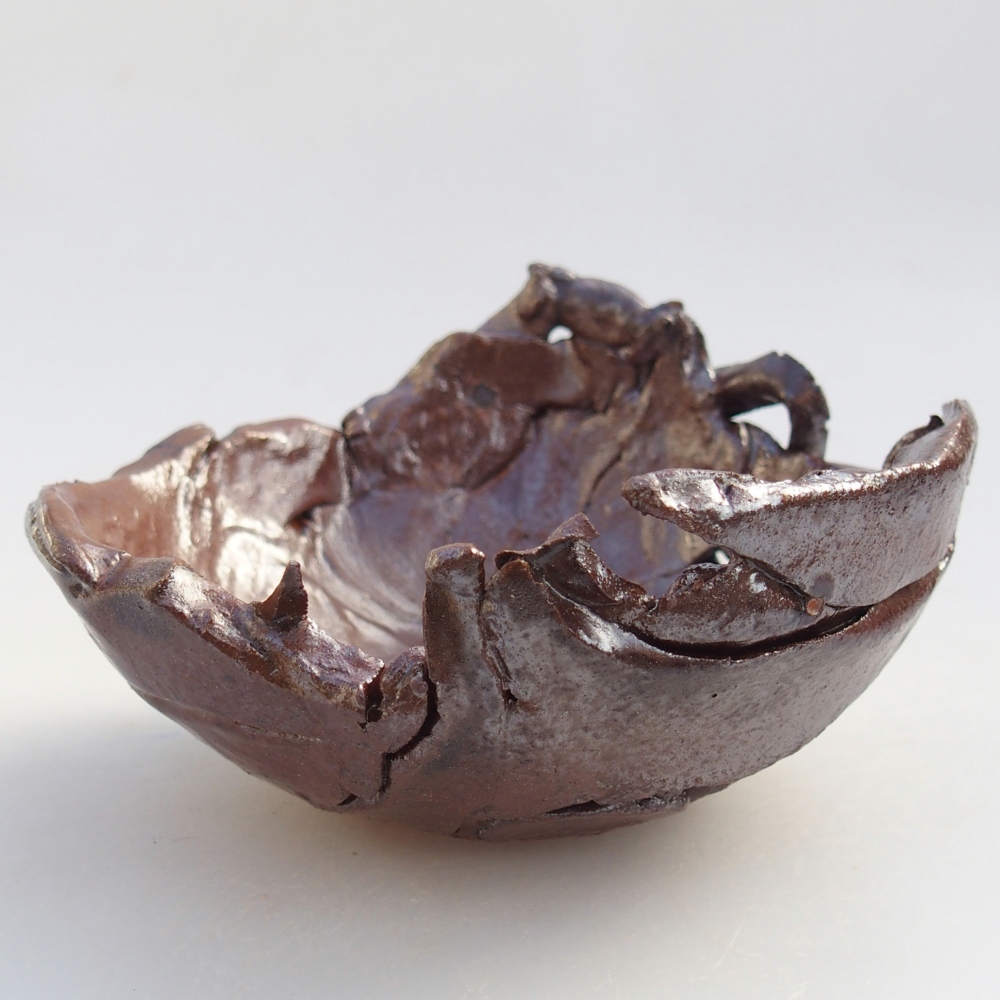 Ceramic Shell 10 x 10 x 6 cm , colour brown