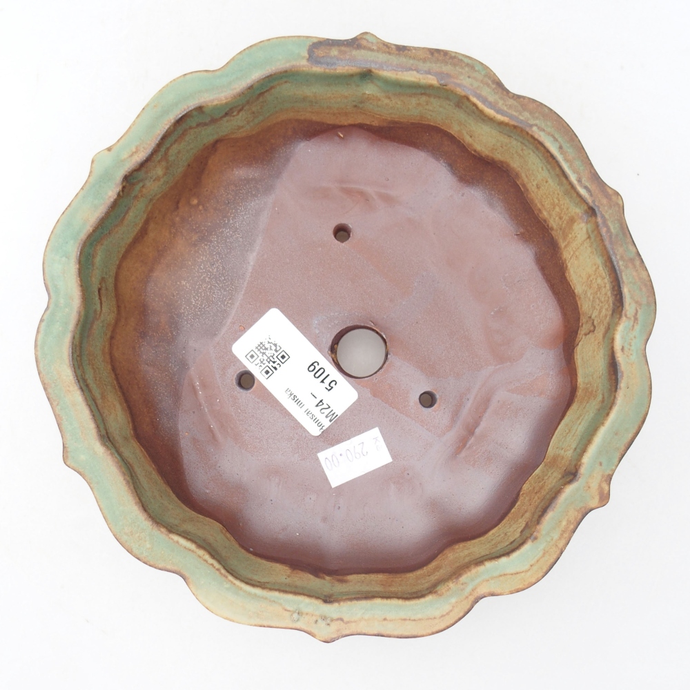 Ceramic bonsai bowl 18,5 x 18,5 x 5 cm, color green