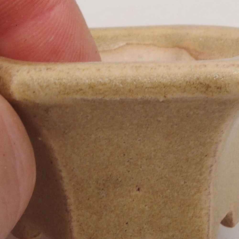 Mini bonsai bowl 4,5 x 4,5 x 2,5 cm, color brown