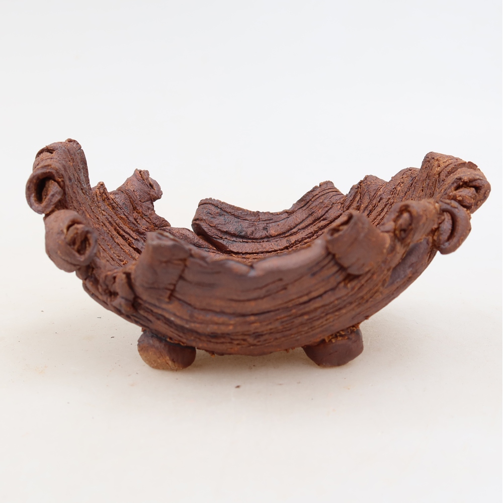 Ceramic Shell  12 x 8.5 x 5.5 cm, brown