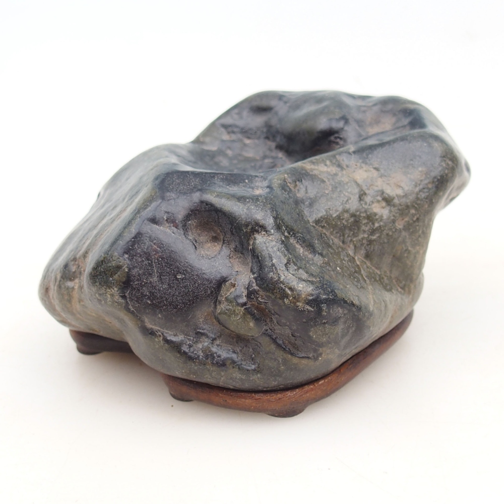 Suiseki - Stone with DAI (wooden pad)
