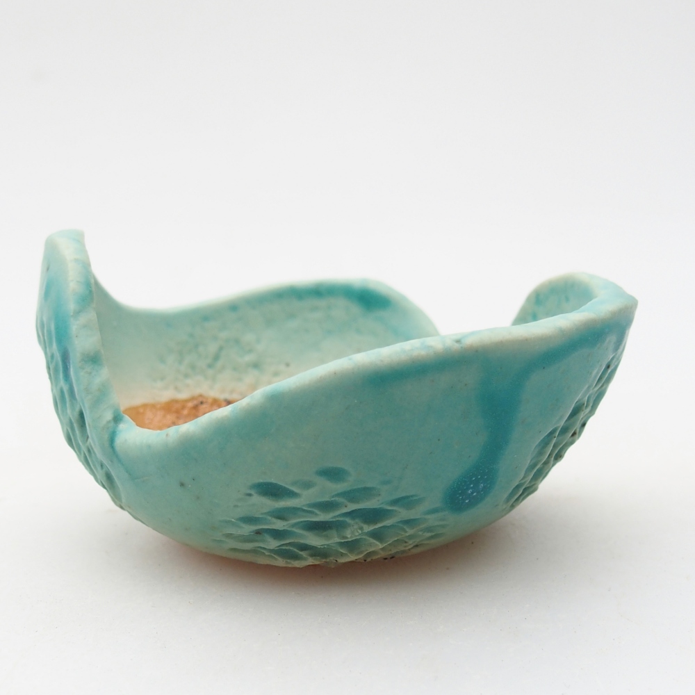 Ceramic Shell 8,5 x 8 x 4,5 cm , colour blue