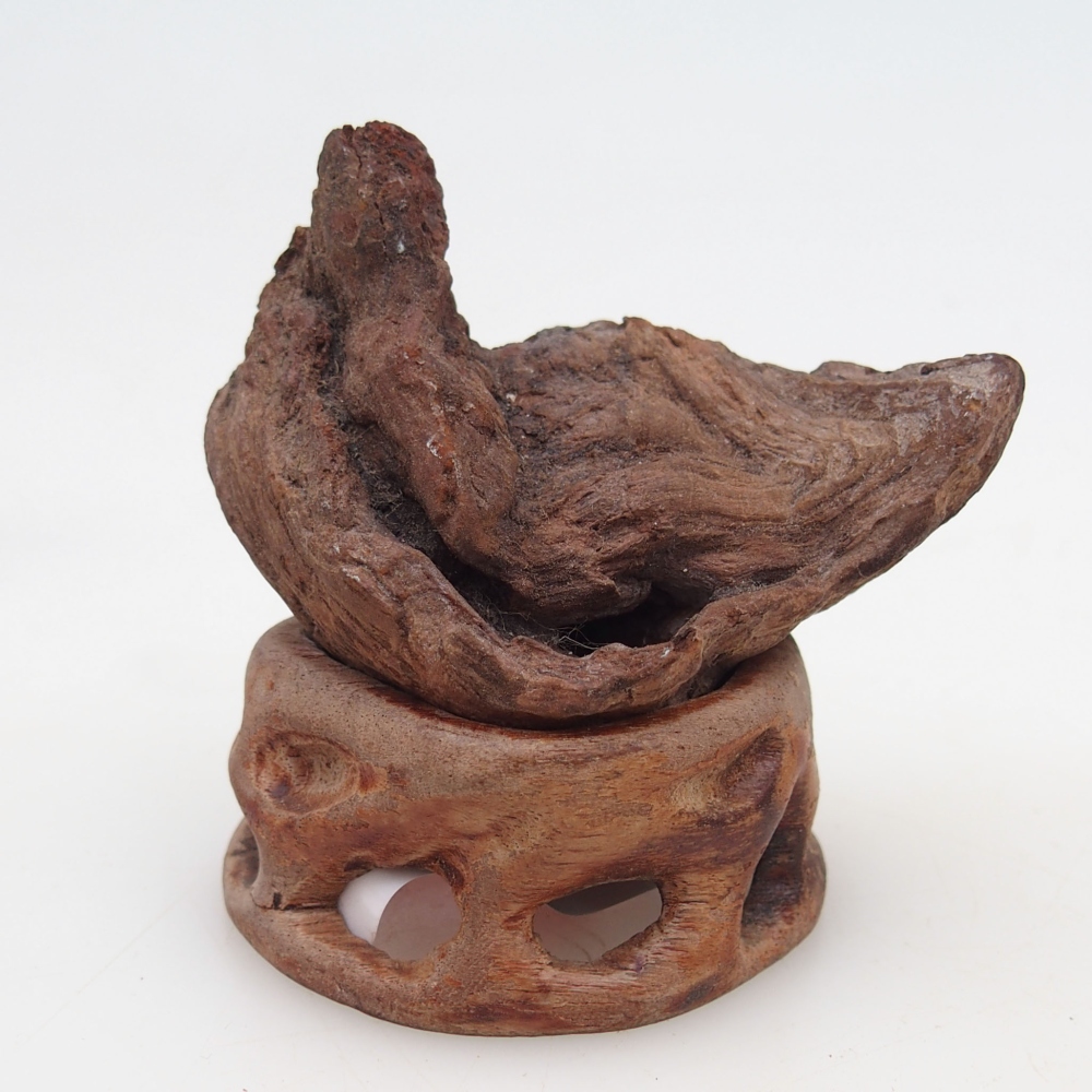 Suiseki - Stone with DAI (wooden pad)