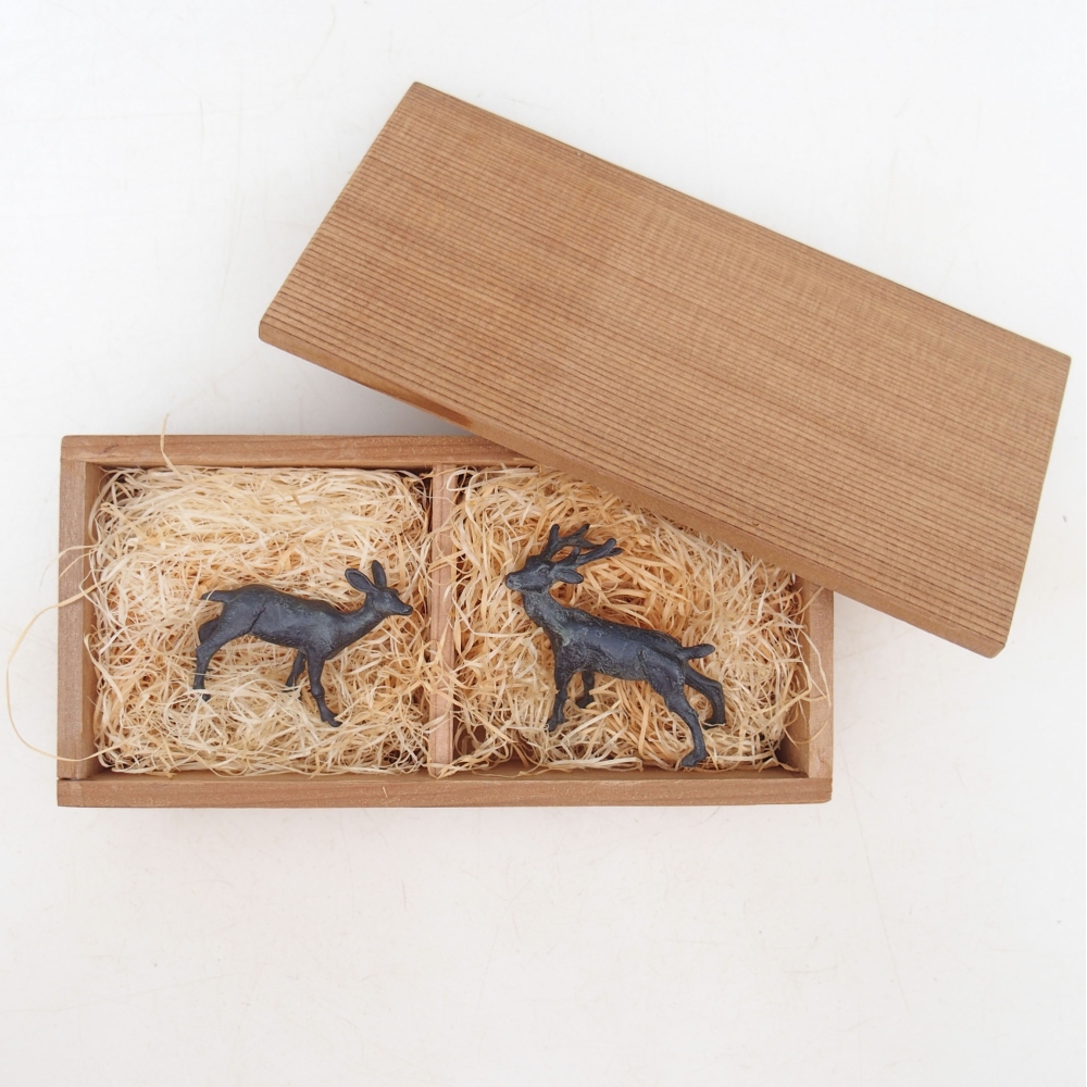 Metal figurines