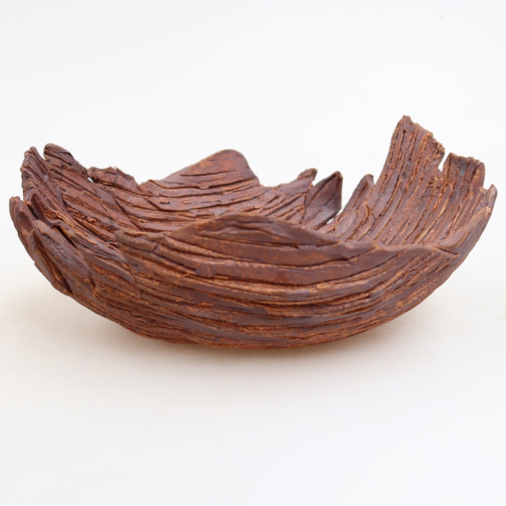 Ceramic Shell, 18 x 15 x 8 cm, brown