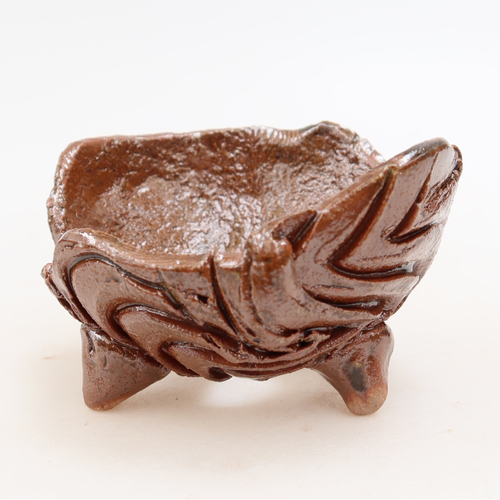 Ceramic Shell, 8 x 8 x 5 cm, brown