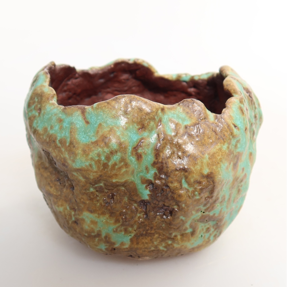 Ceramic Shell, 7 x 7 x 6 cm, green