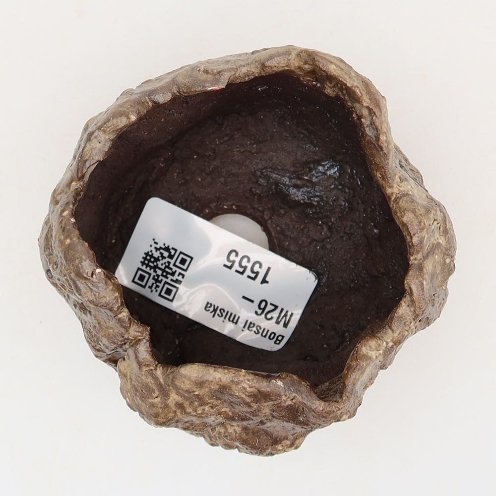 Ceramic Eggshell  5.5 x 5.5 x 6 cm, brown