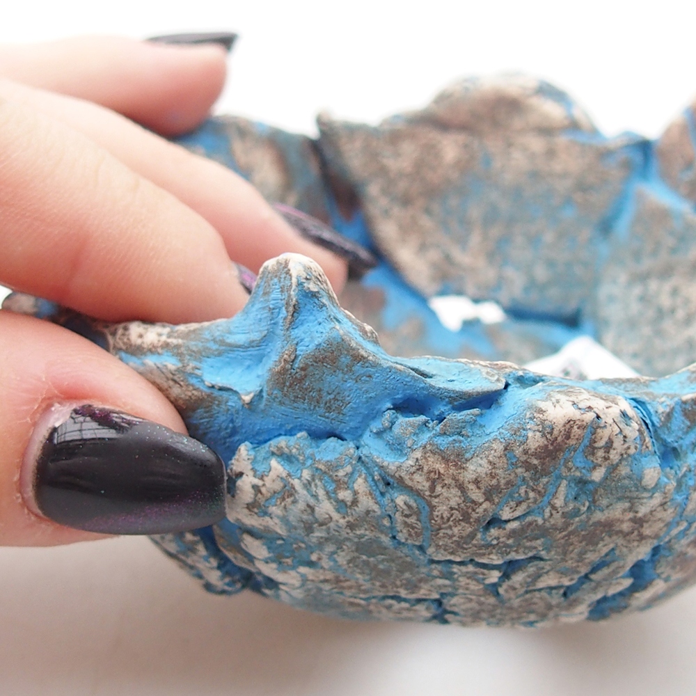 Ceramic Shell 9 x 9 x 6 cm , colour blue