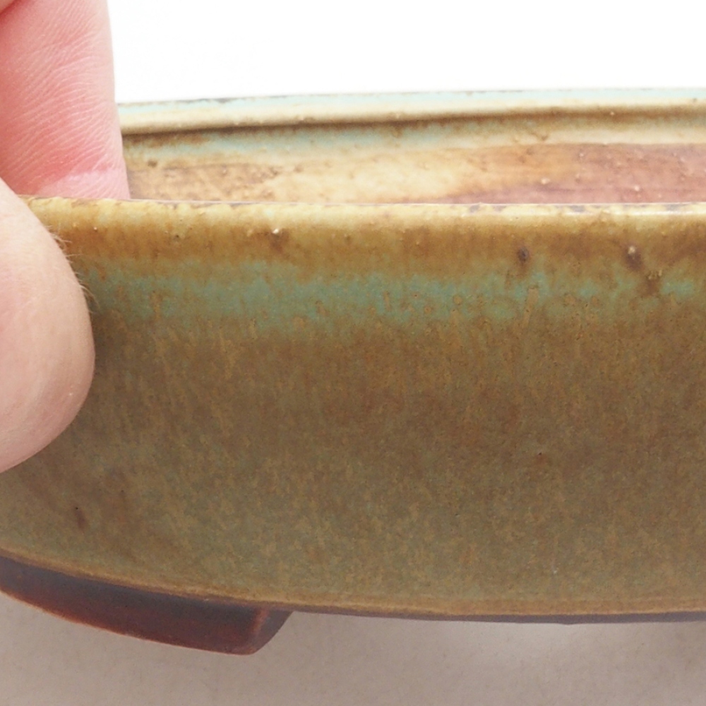 Ceramic bonsai bowl 18 x 16 x 4 cm, color green